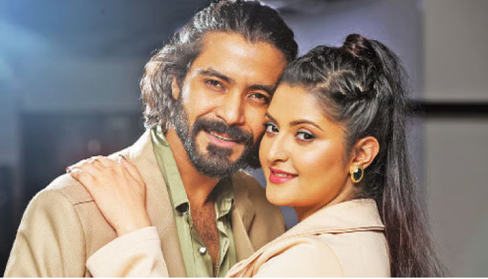 রাজকে নিয়ে পরীমনির খোলামেলা বক্তব্য